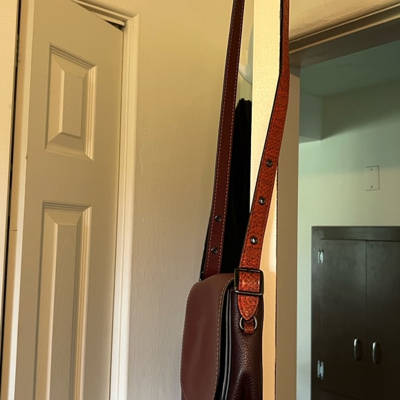 Coach Crossbody Bag - Picture 2 of 8